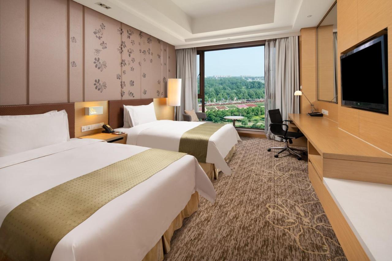 Holiday Inn Nanyang By Ihg Nanyang (Henan) Exterior foto
